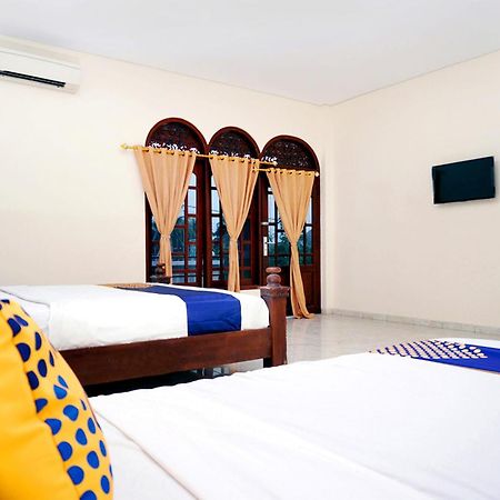 Hotel Spot On 2629 Duta Karimun Karimunjawa Exterior foto