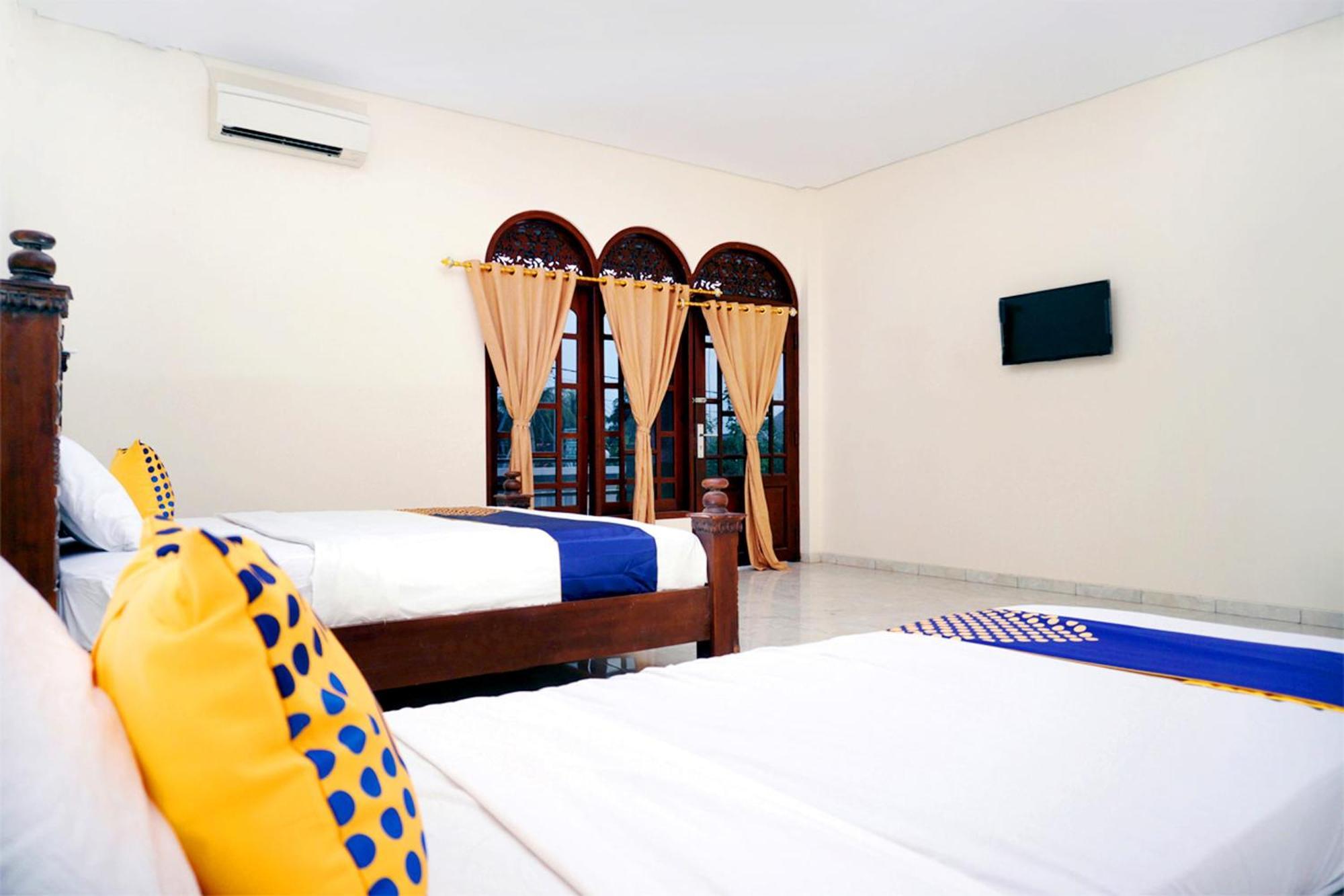 Hotel Spot On 2629 Duta Karimun Karimunjawa Exterior foto
