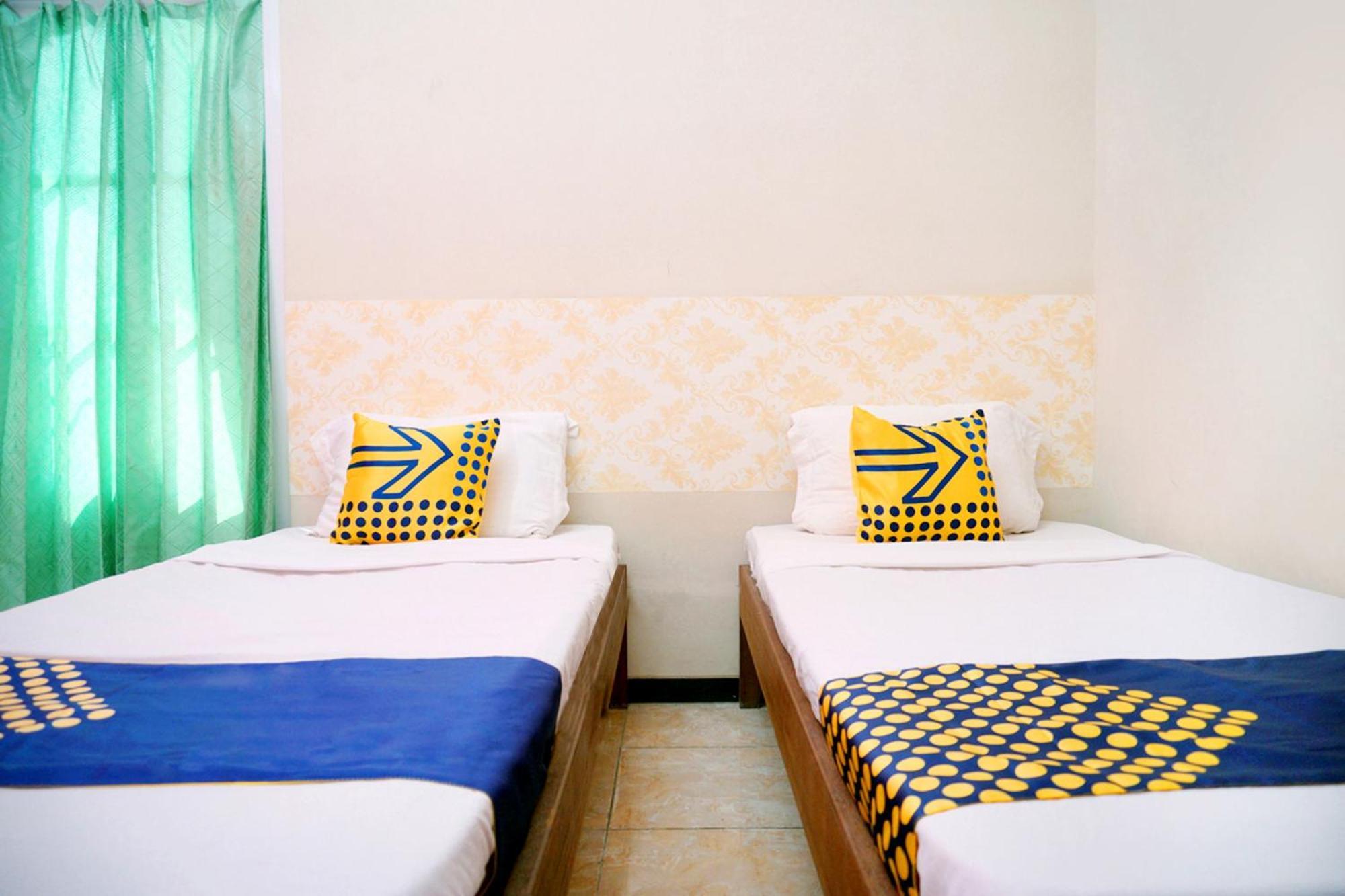 Hotel Spot On 2629 Duta Karimun Karimunjawa Exterior foto